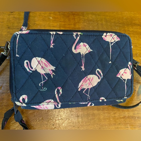 VERA BRADLEY 3 in 1 Crossbody / Wristlet Pink Flamingo Fiesta - Navy Blue - Picture 2 of 8